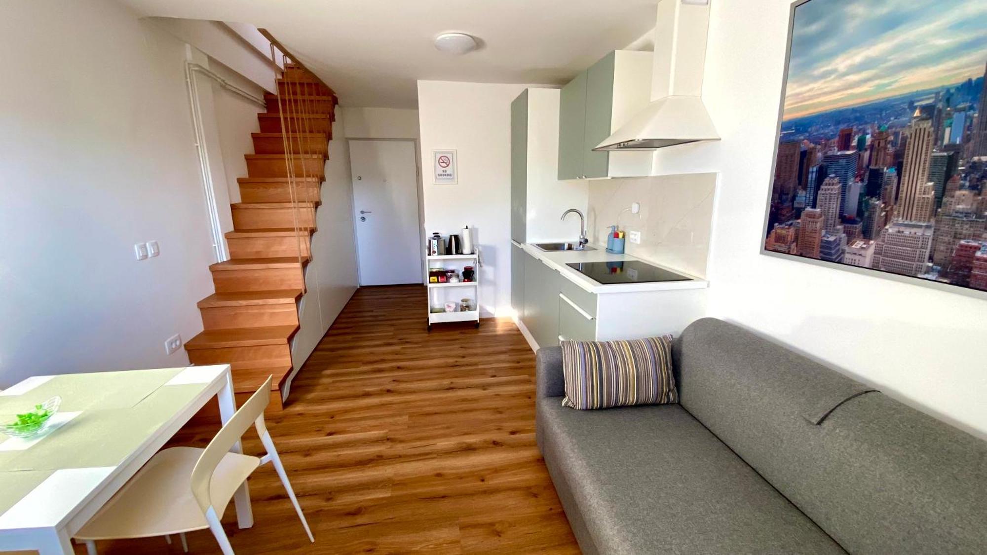 شقة Little Plaza Duplex ليوبليانا المظهر الخارجي الصورة