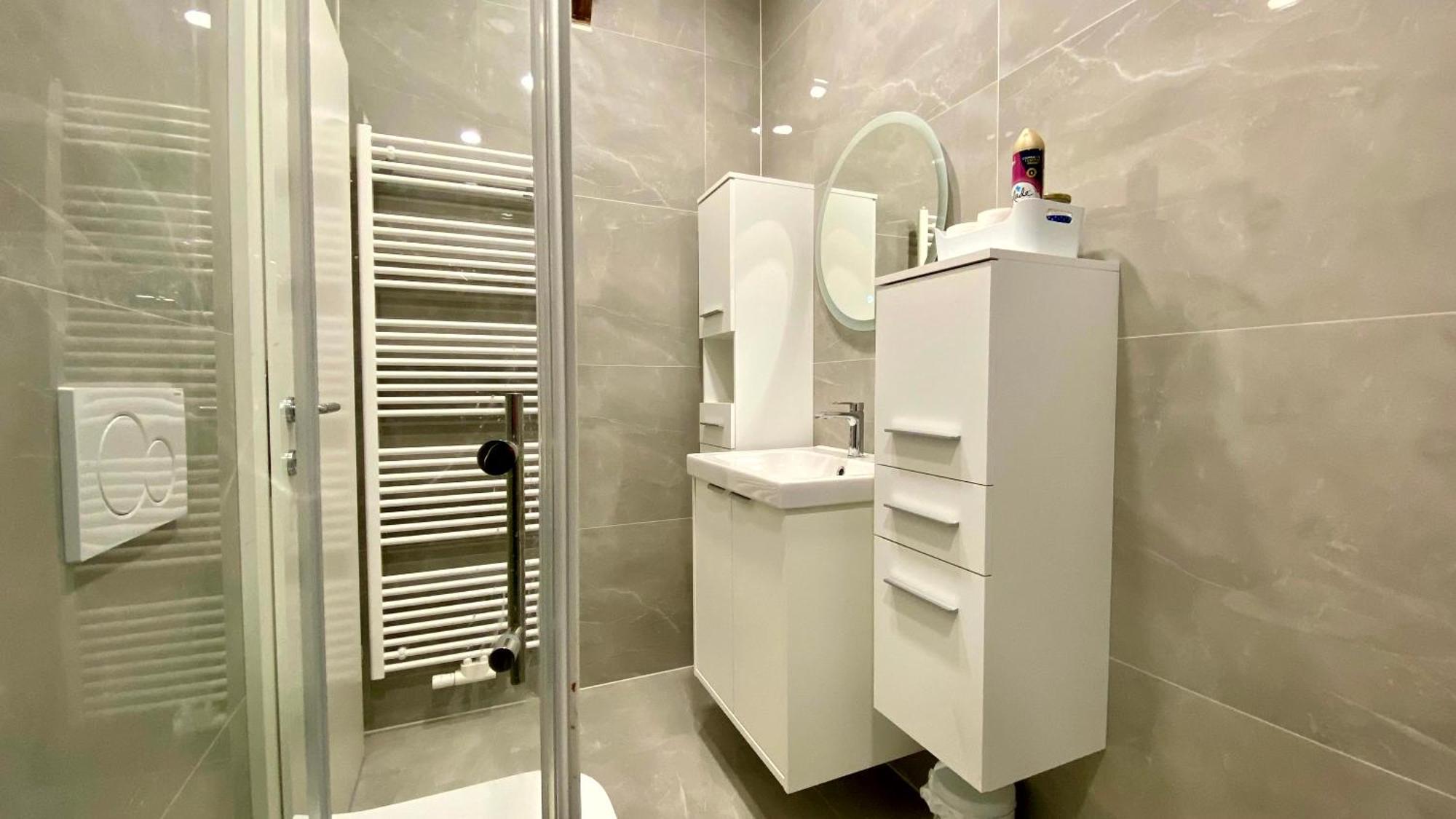 شقة Little Plaza Duplex ليوبليانا المظهر الخارجي الصورة