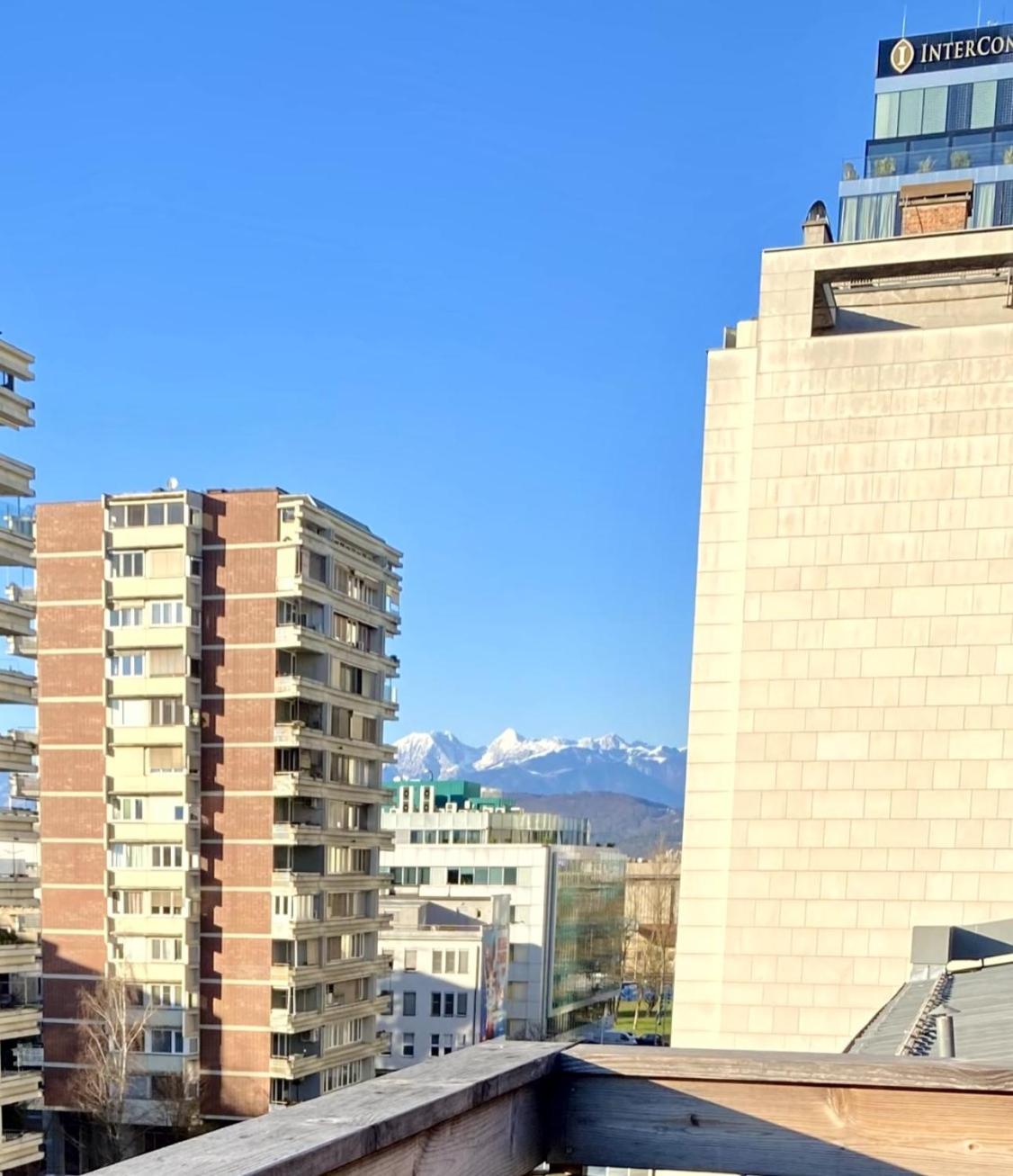 شقة Little Plaza Duplex ليوبليانا المظهر الخارجي الصورة